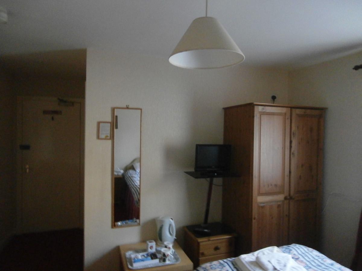Monorene Guest House Galashiels Exteriör bild